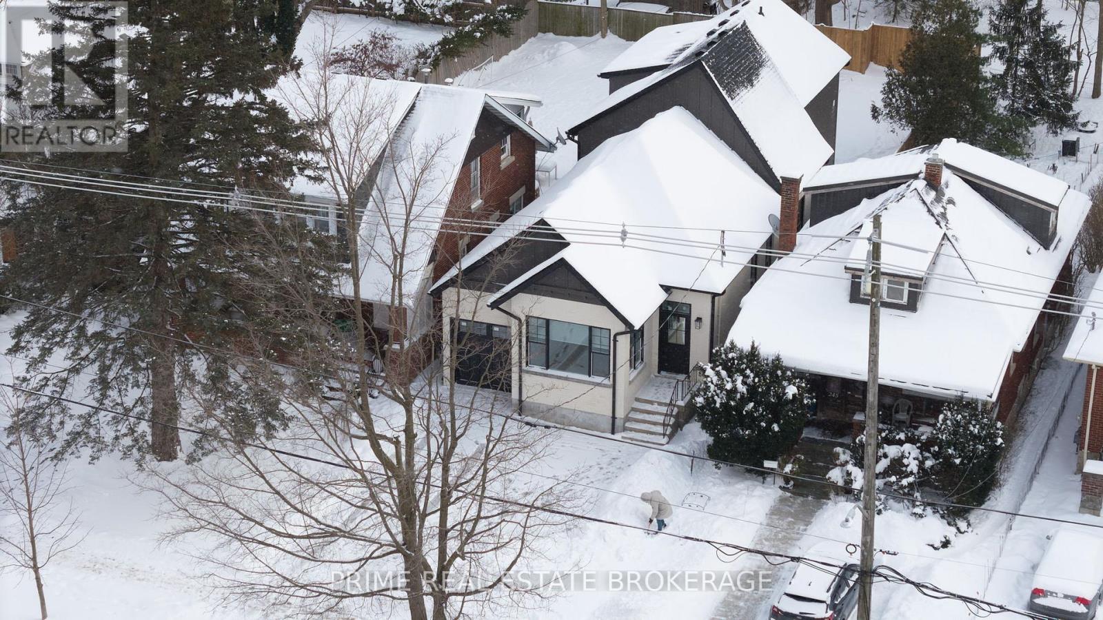 247 Victoria Street, London East, Ontario  N6A 2C3 - Photo 3 - X12738398