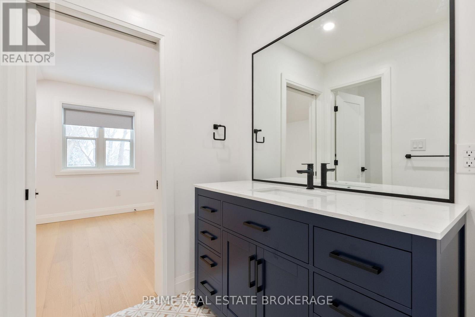 247 Victoria Street, London East, Ontario  N6A 2C3 - Photo 30 - X12738398