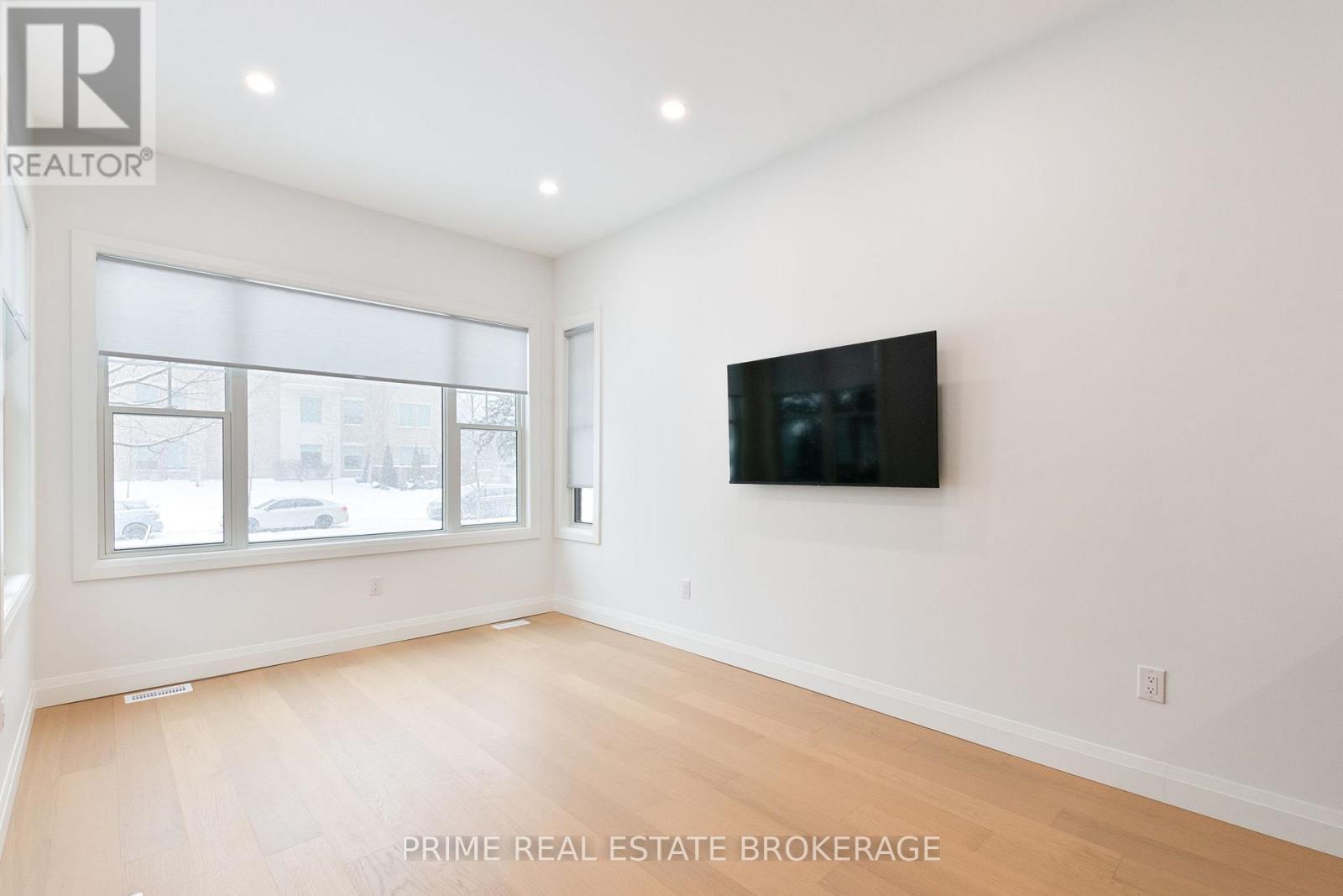 247 Victoria Street, London East, Ontario  N6A 2C3 - Photo 6 - X12738398