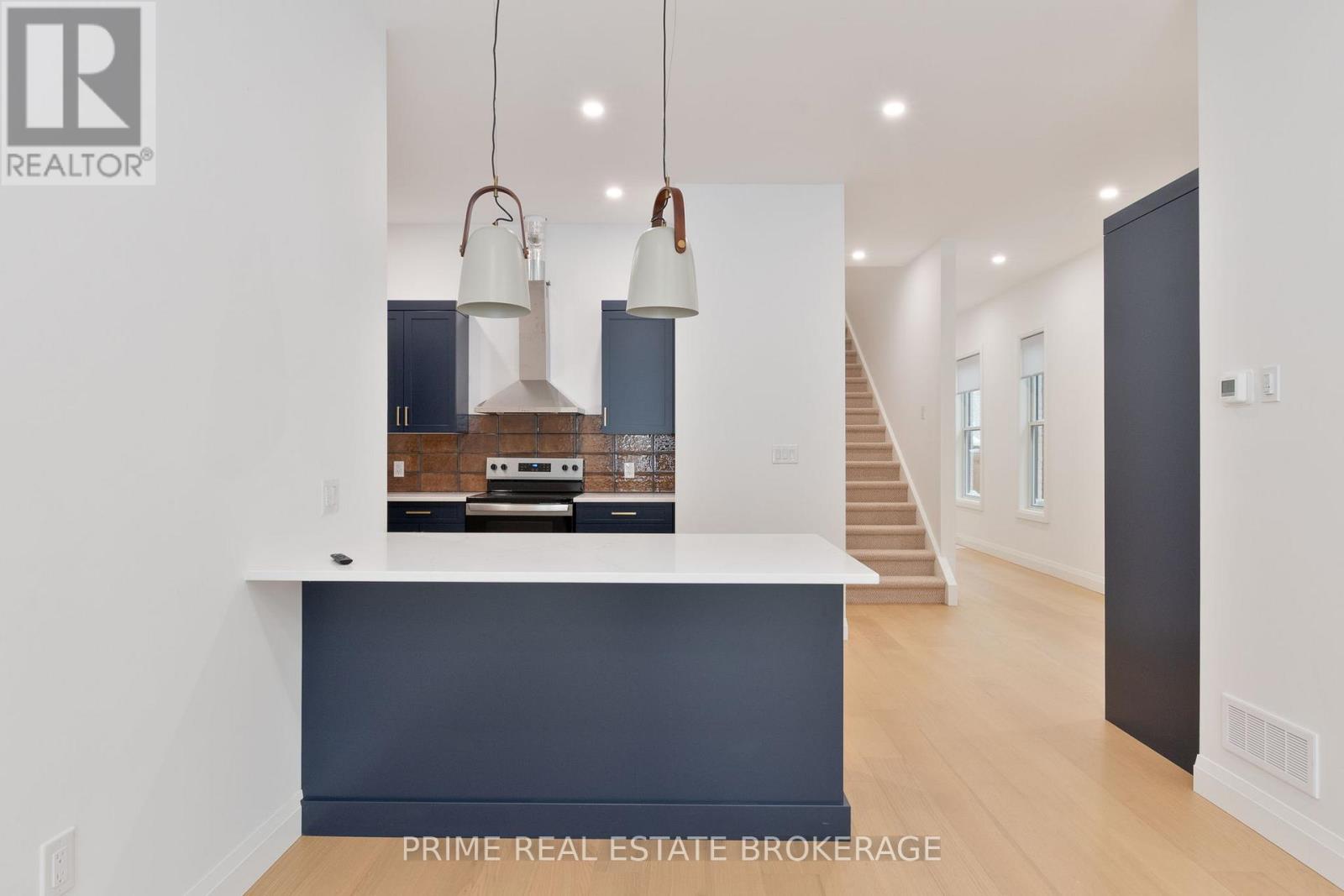 247 Victoria Street, London East, Ontario  N6A 2C3 - Photo 9 - X12738398