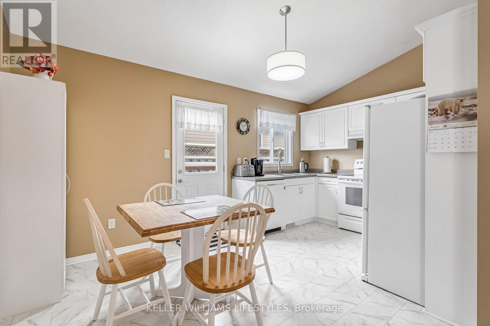 1423 South Wenige Drive, London North, Ontario  N5X 4N1 - Photo 10 - X12738422