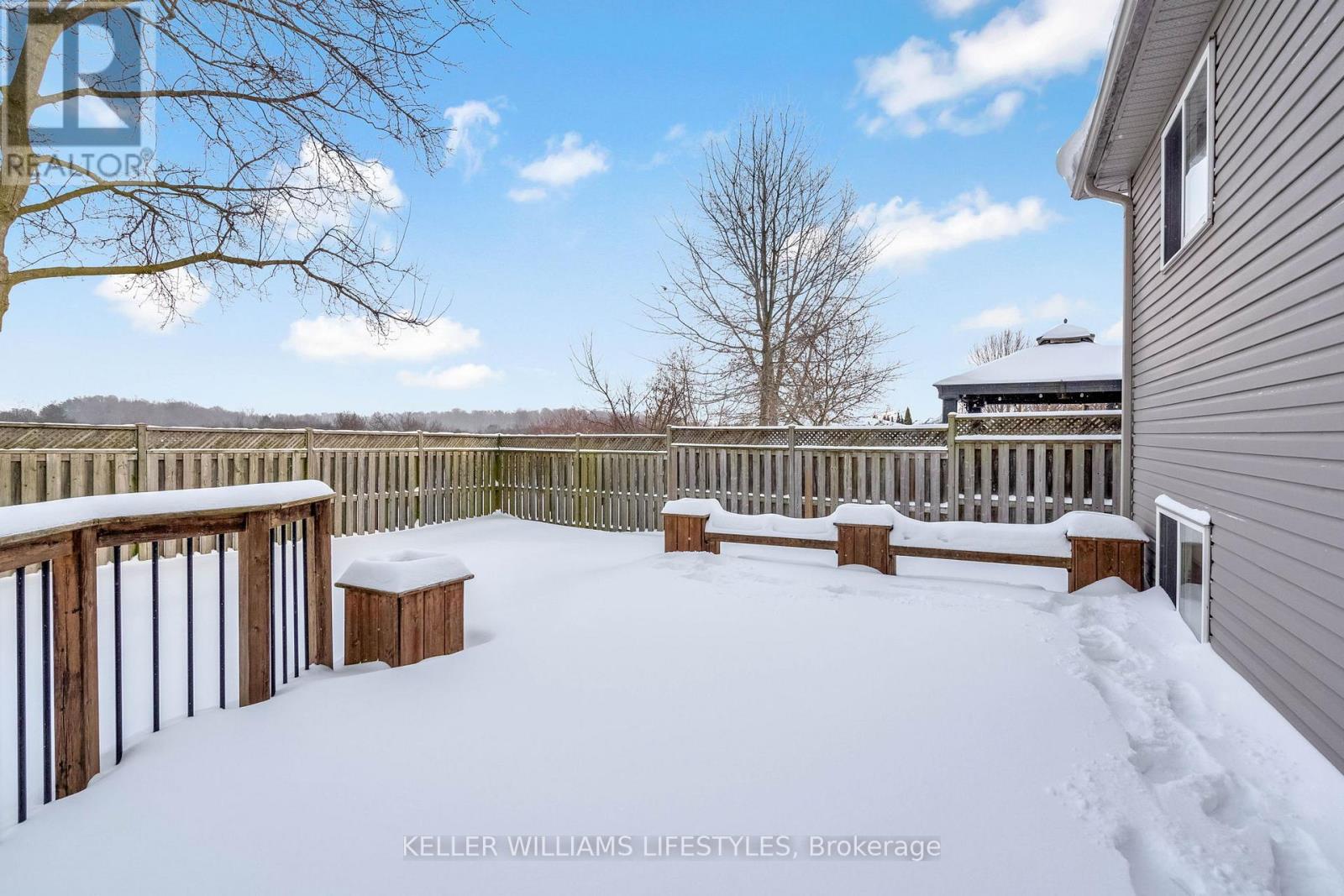 1423 South Wenige Drive, London North, Ontario  N5X 4N1 - Photo 33 - X12738422