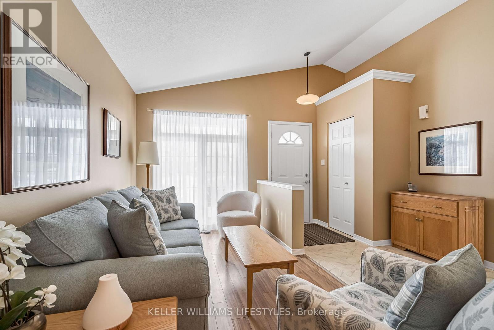 1423 South Wenige Drive, London North, Ontario  N5X 4N1 - Photo 5 - X12738422