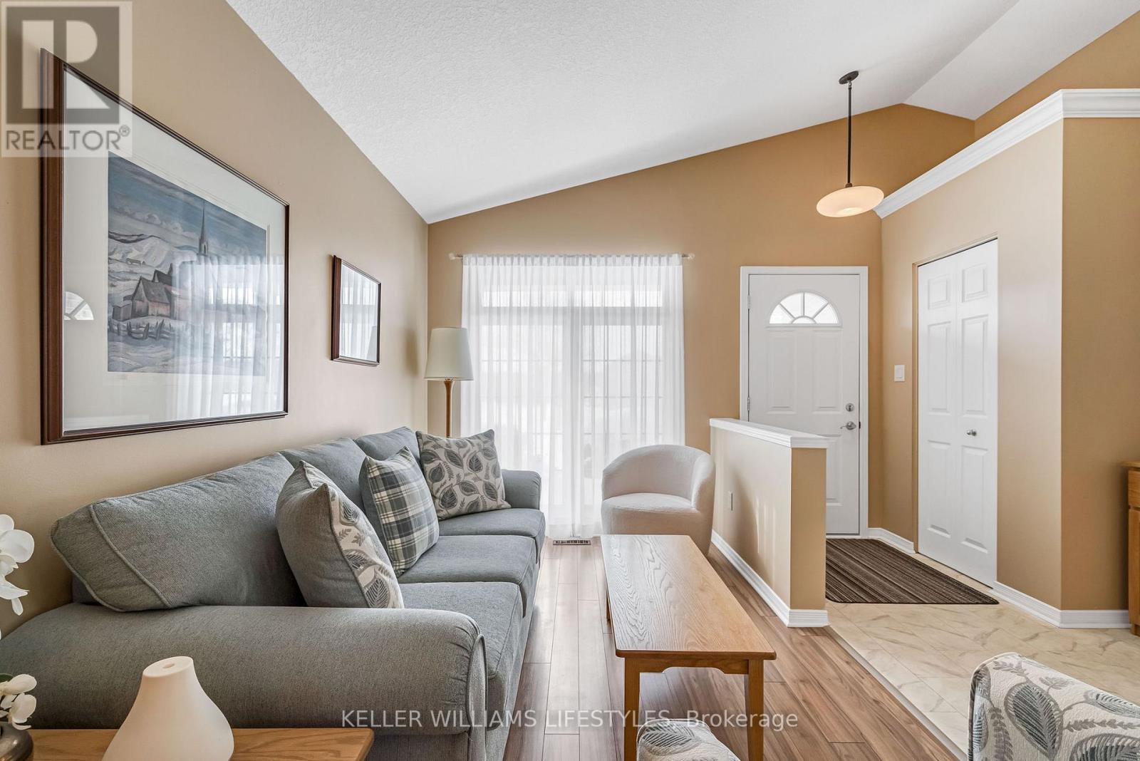 1423 South Wenige Drive, London North, Ontario  N5X 4N1 - Photo 6 - X12738422