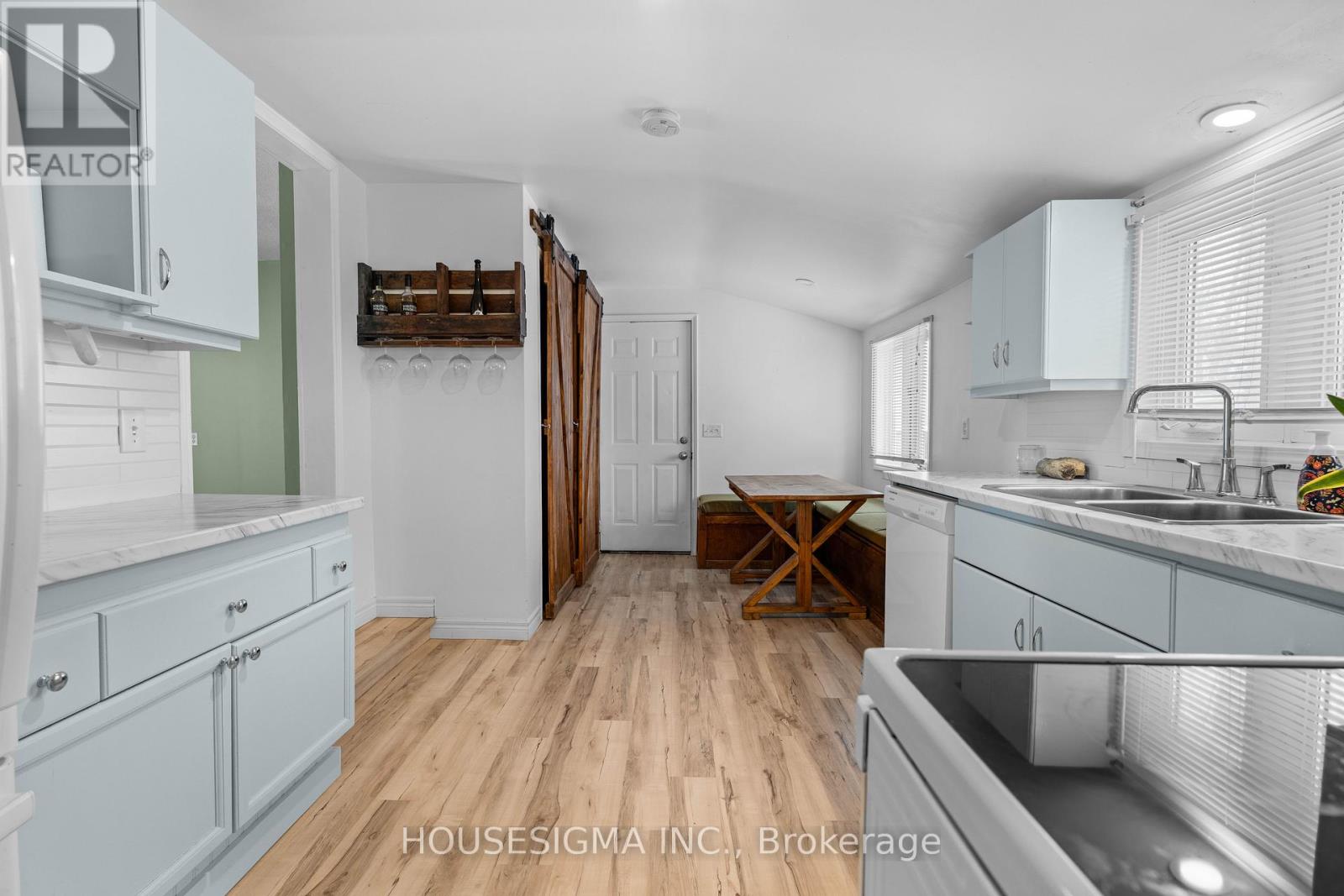 16 Centre Street, St. Thomas, Ontario  N5R 2Z2 - Photo 12 - X12738468