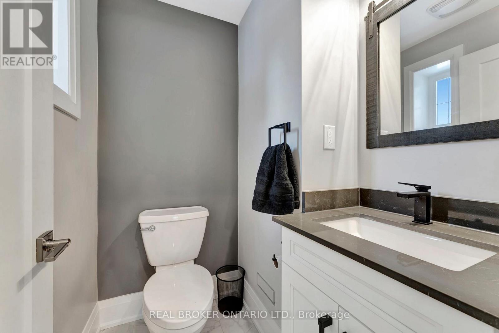 26 Evergreen Hill Road, Norfolk, Ontario  N3Y 1B8 - Photo 5 - X12304734