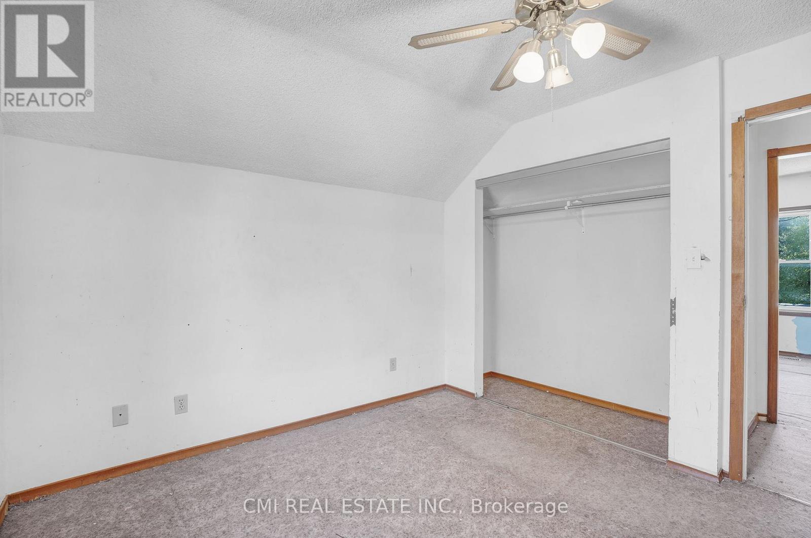 135 Madison Avenue S, Kitchener, Ontario  N2G 3M4 - Photo 24 - X12488322