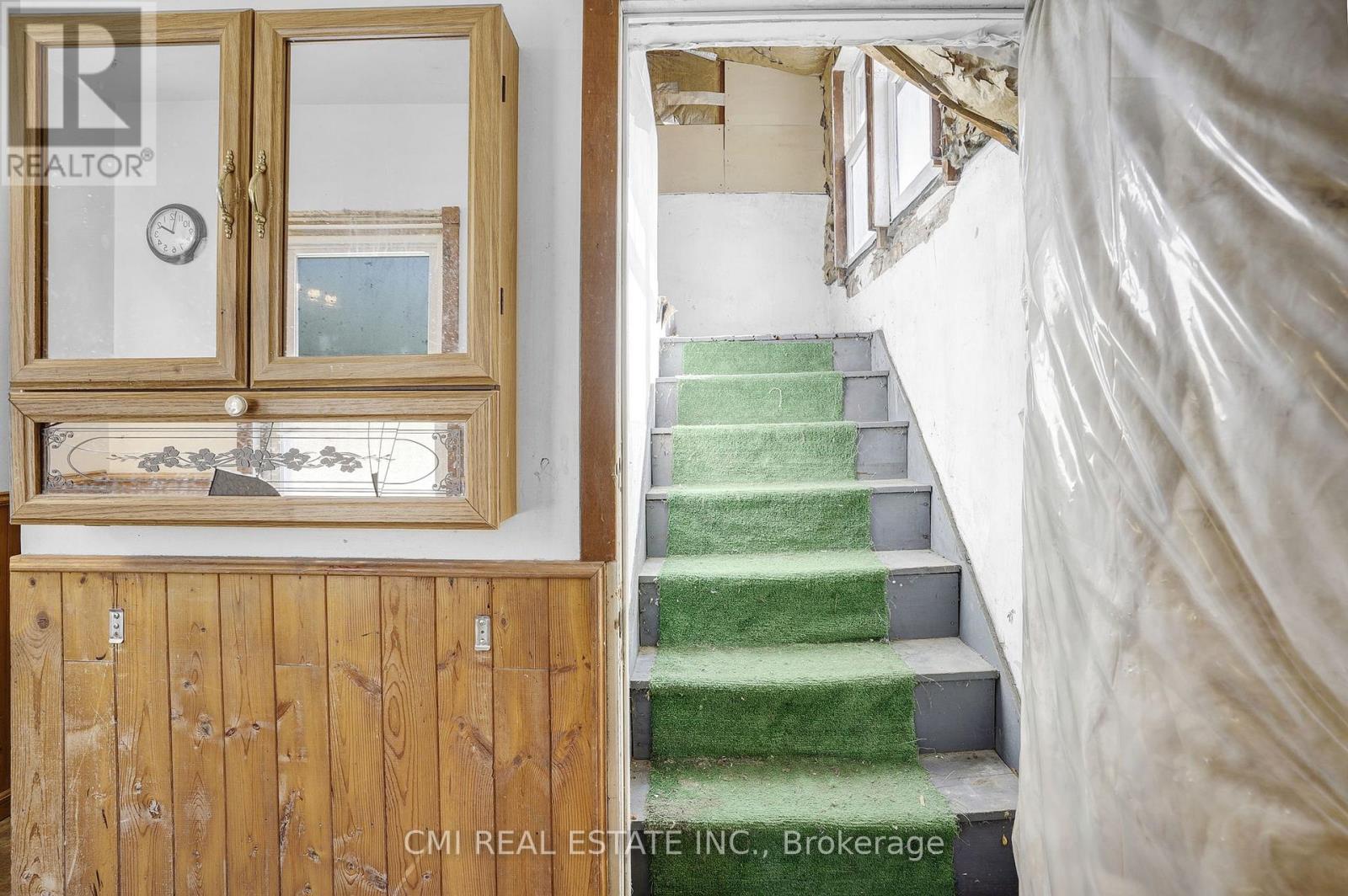 135 Madison Avenue S, Kitchener, Ontario  N2G 3M4 - Photo 22 - X12488322