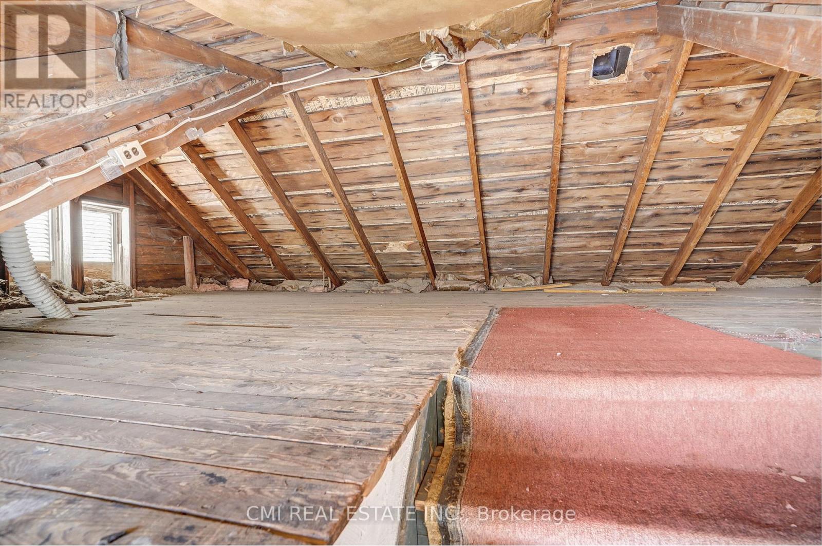 135 Madison Avenue S, Kitchener, Ontario  N2G 3M4 - Photo 34 - X12488322