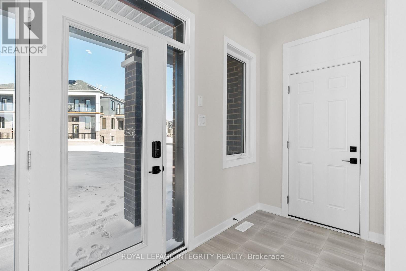 166 Beebalm Crescent, Ottawa, Ontario  K2J 7G7 - Photo 3 - X12738356