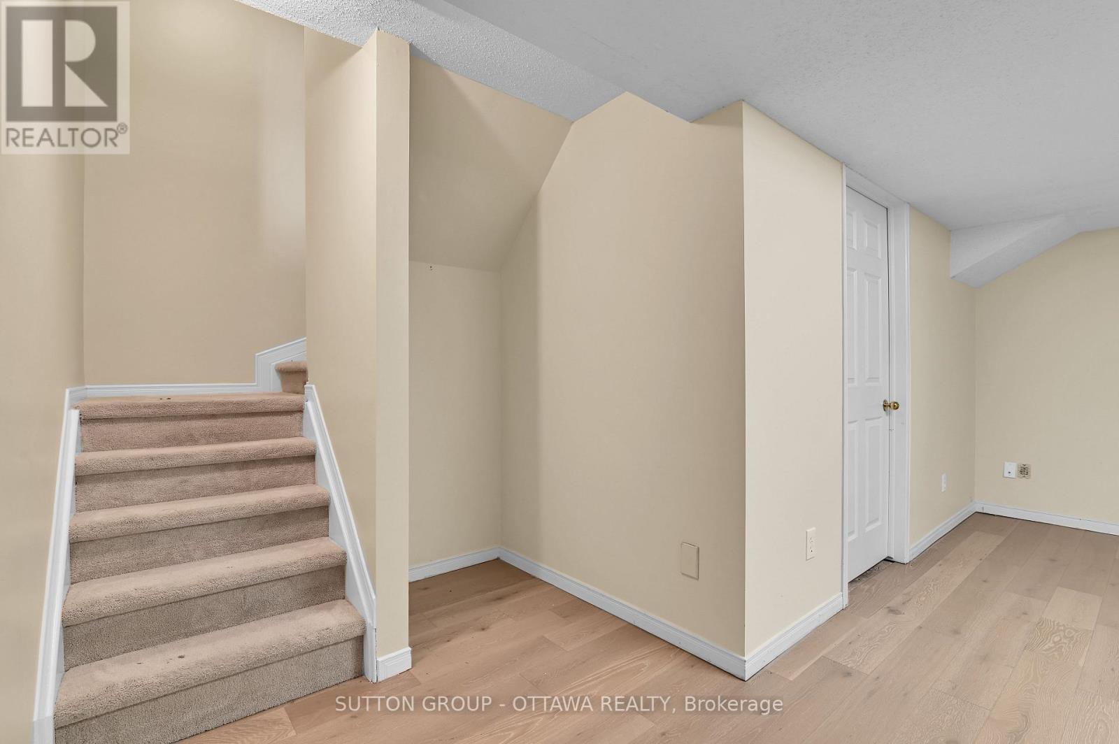 107 Jackman Terrace, Ottawa, Ontario  K2L 4C9 - Photo 25 - X12738482
