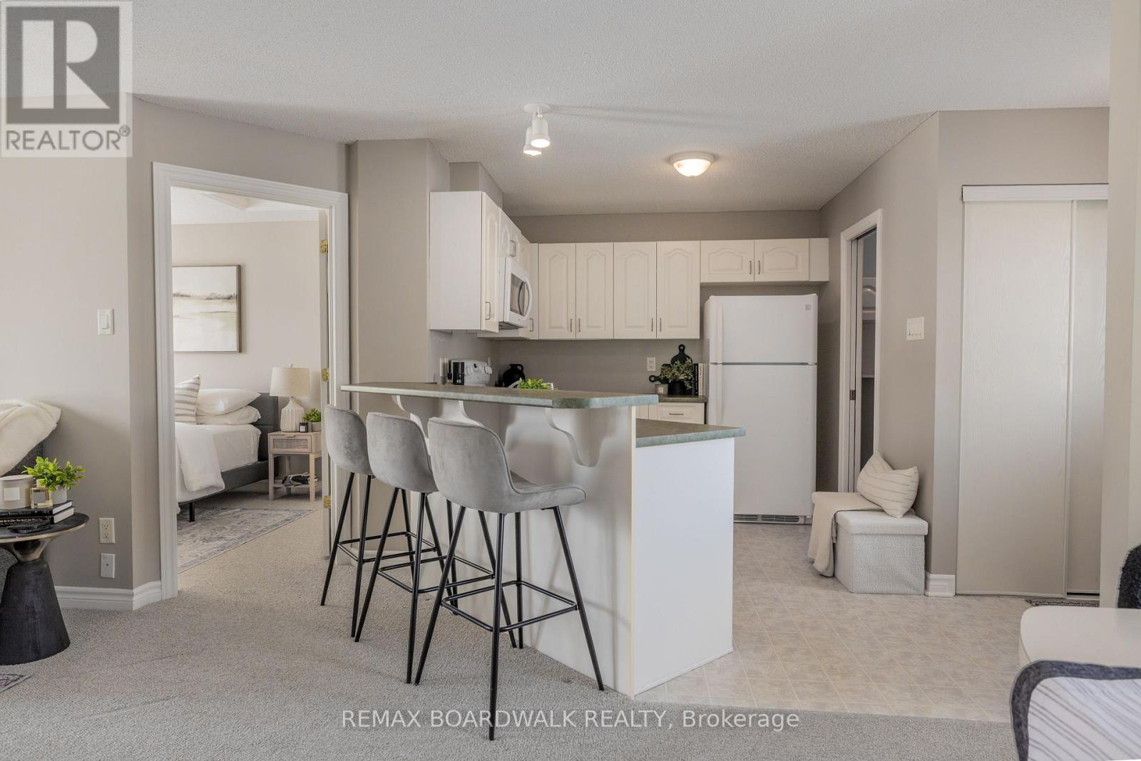 206 Oak Leaf Private, Ottawa, Ontario  K0A 2Z0 - Photo 6 - X12738510