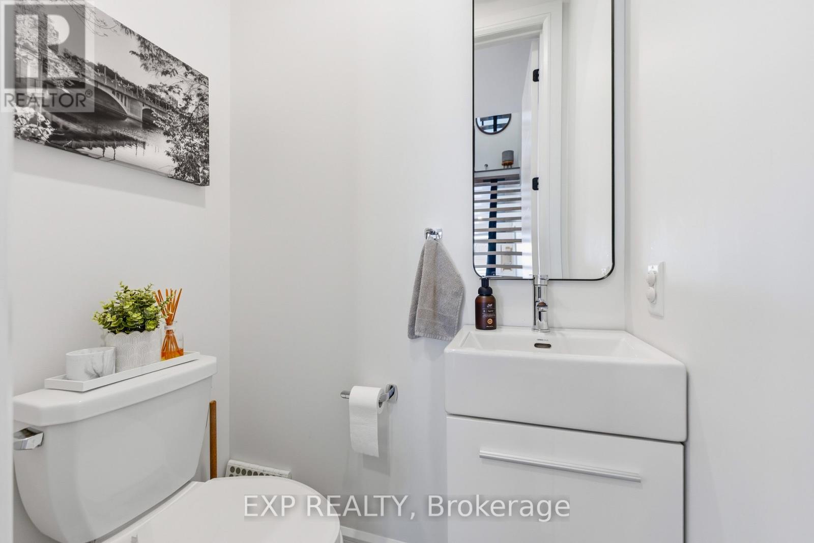 158 Marier Avenue, Ottawa, Ontario  K1L 5S1 - Photo 20 - X12738528