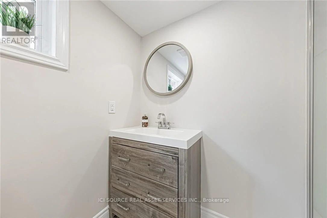 Lower - 194 Crockett Street, Hamilton, Ontario  L8V 1H2 - Photo 10 - X12658302