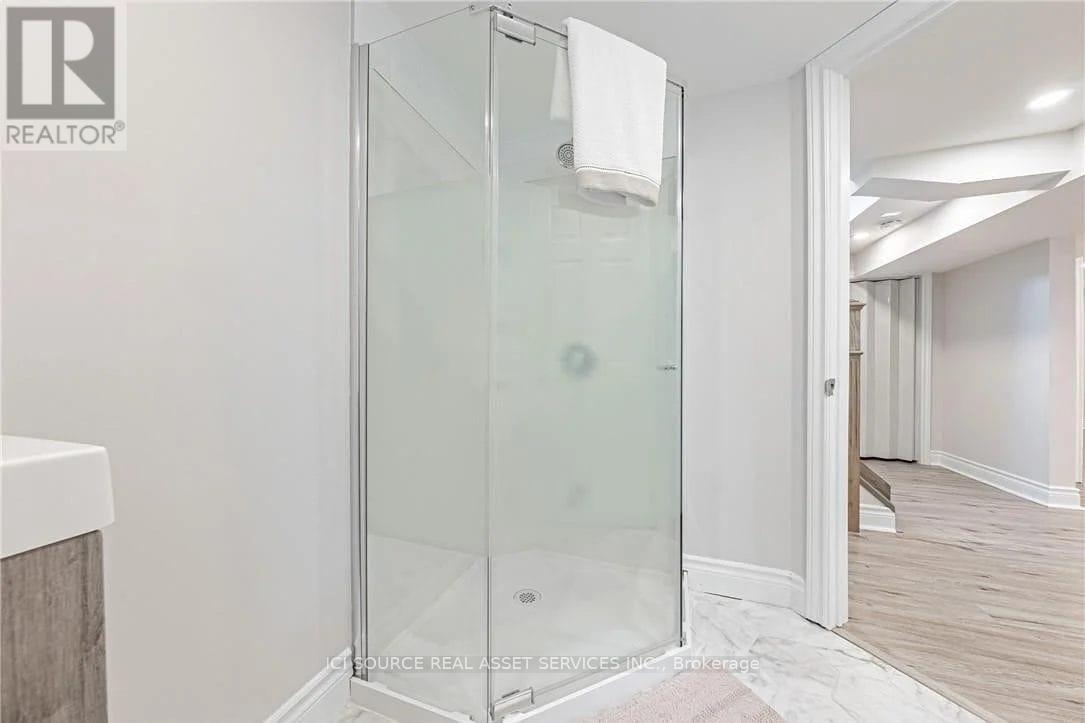 Lower - 194 Crockett Street, Hamilton, Ontario  L8V 1H2 - Photo 11 - X12658302