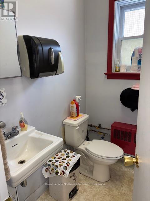 122-126 Mcintyre Street E, North Bay, Ontario  P1B 1C4 - Photo 15 - X12738352