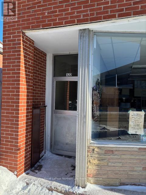 122-126 Mcintyre Street E, North Bay, Ontario  P1B 1C4 - Photo 19 - X12738352