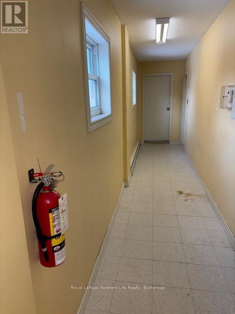 122-126 Mcintyre Street E, North Bay, Ontario  P1B 1C4 - Photo 22 - X12738352