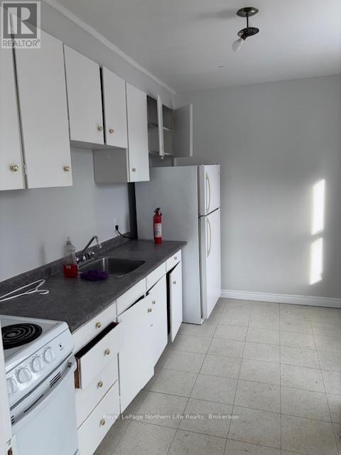 122-126 Mcintyre Street E, North Bay, Ontario  P1B 1C4 - Photo 29 - X12738352