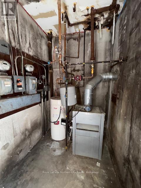 122-126 Mcintyre Street E, North Bay, Ontario  P1B 1C4 - Photo 41 - X12738352