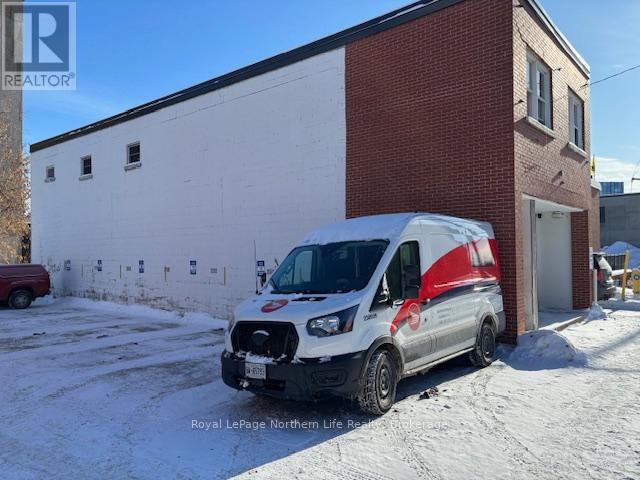 122-126 Mcintyre Street E, North Bay, Ontario  P1B 1C4 - Photo 7 - X12738352