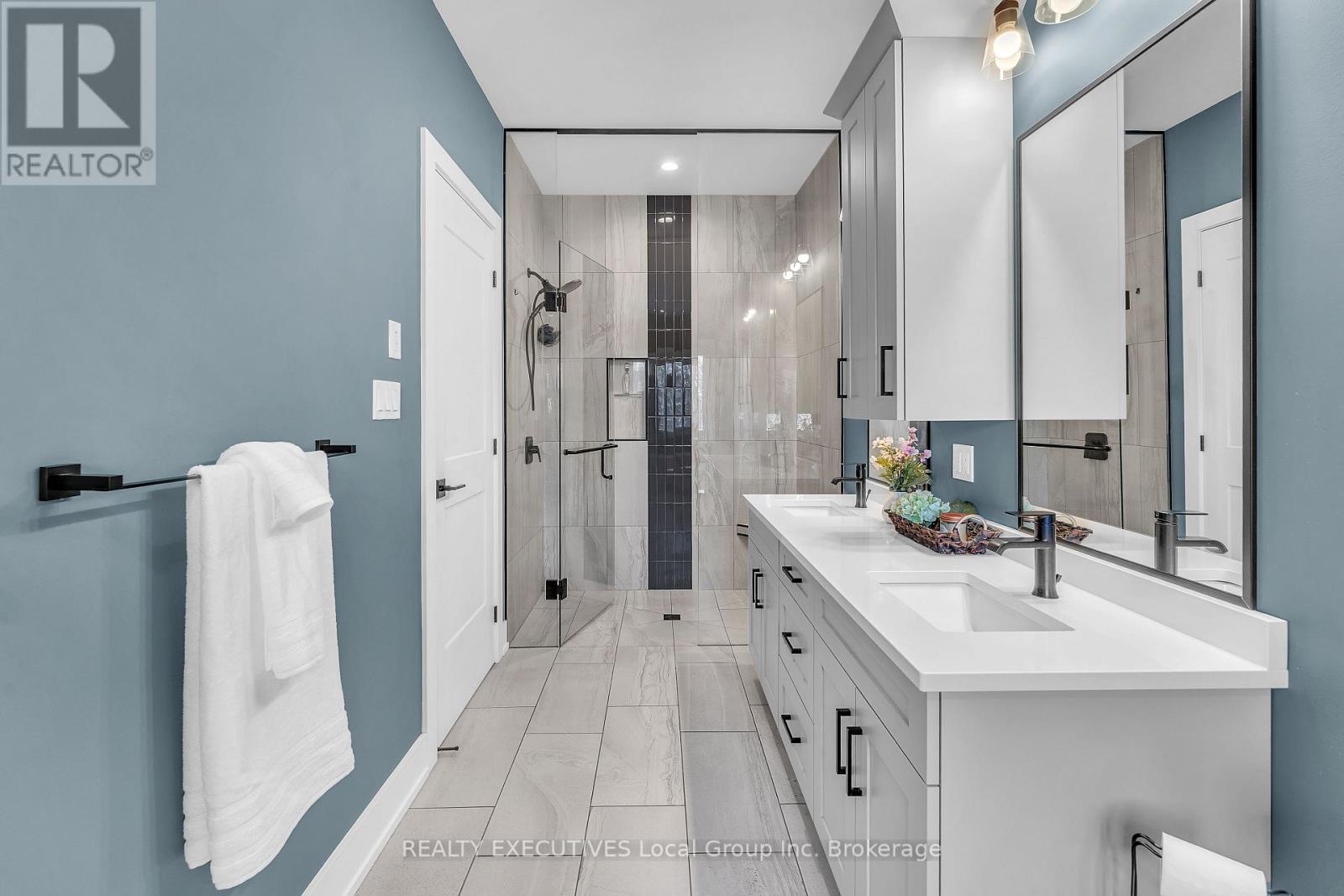 1070 Four Mile Lake Road, North Bay, Ontario  P1B 8G2 - Photo 18 - X12738388