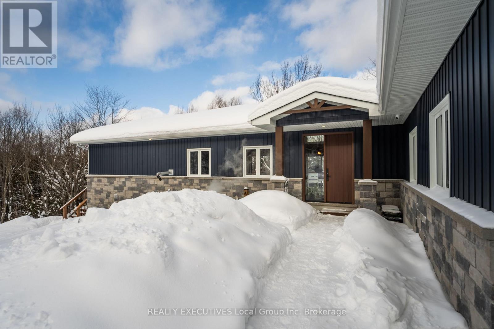 1070 Four Mile Lake Road, North Bay, Ontario  P1B 8G2 - Photo 36 - X12738388