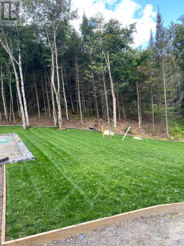 1070 Four Mile Lake Road, North Bay, Ontario  P1B 8G2 - Photo 42 - X12738388