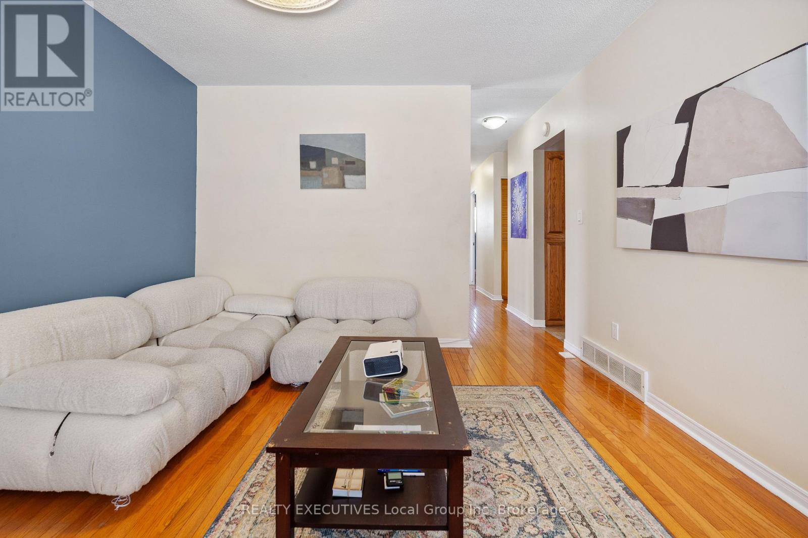 10 Manitou Street, North Bay, Ontario  P1A 1P4 - Photo 8 - X12738448