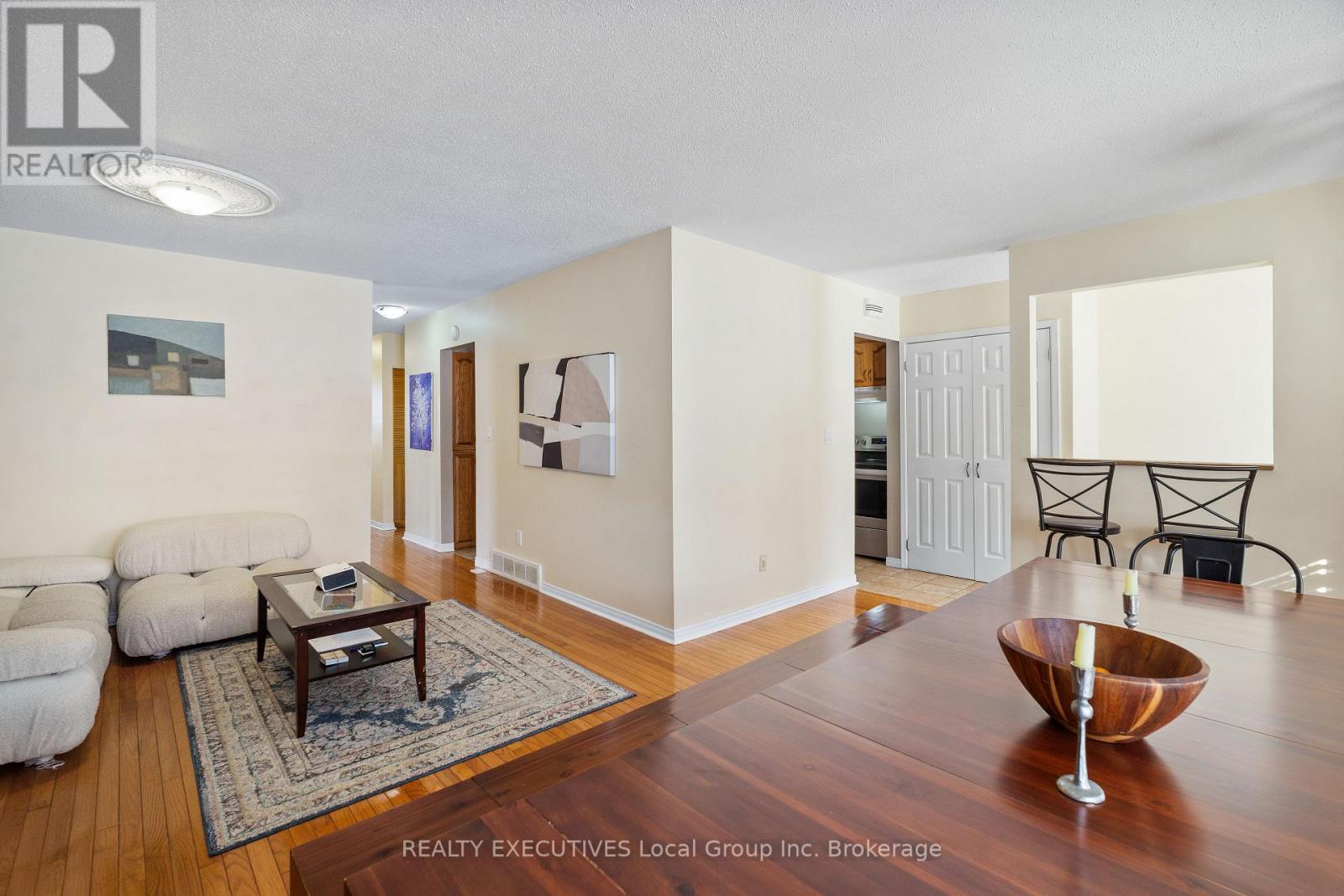 10 Manitou Street, North Bay, Ontario  P1A 1P4 - Photo 9 - X12738448