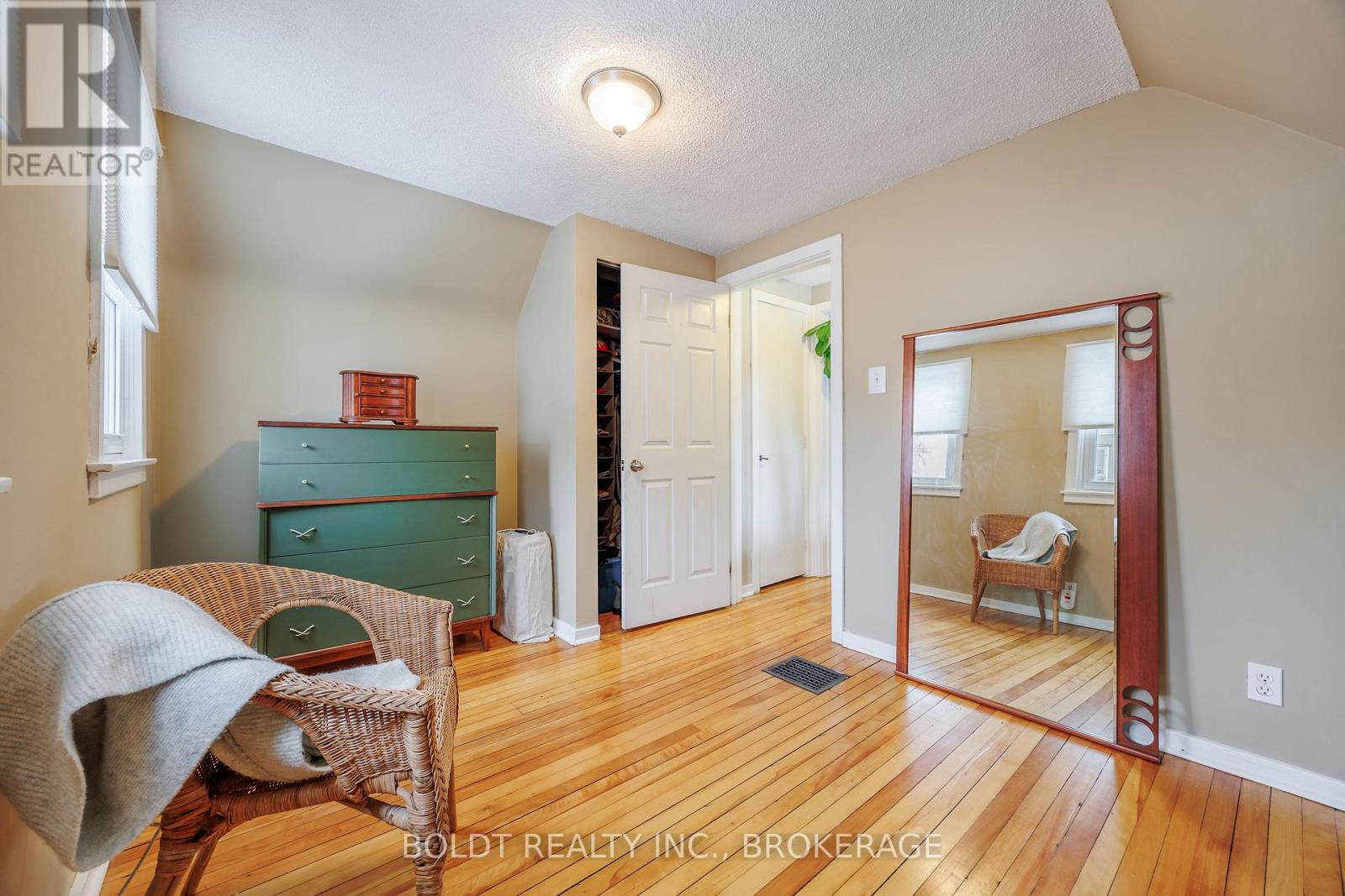 12 Princess Street, St. Catharines, Ontario  L2P 2P9 - Photo 20 - X12738498