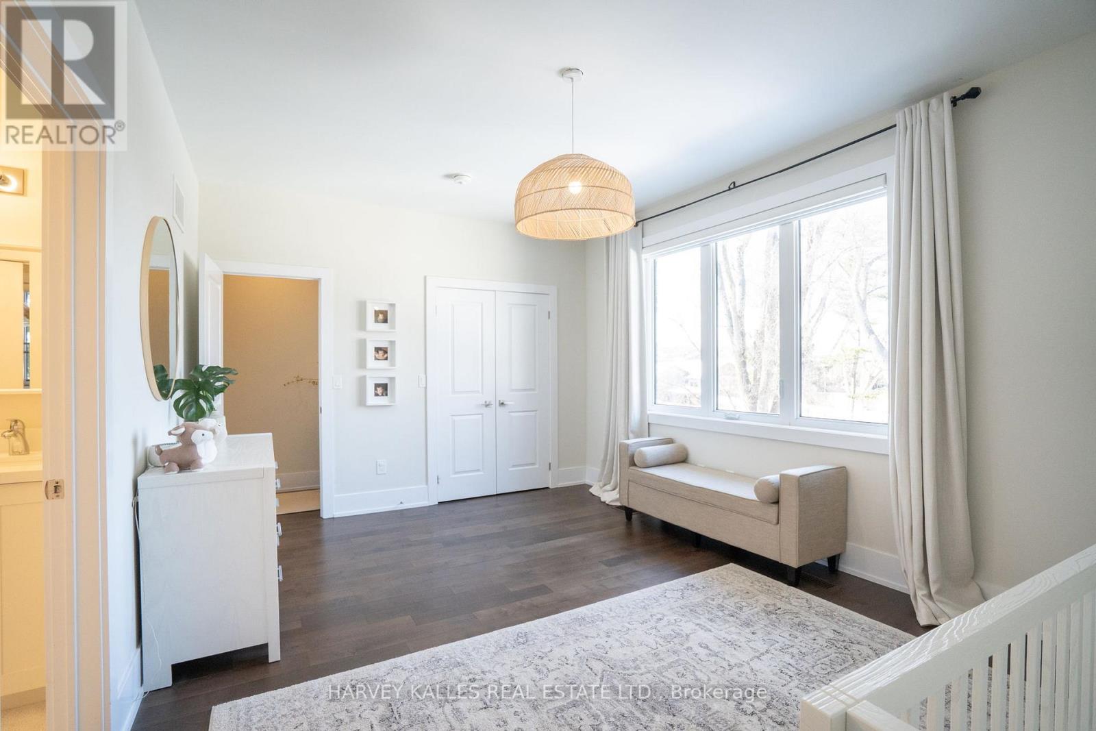 957 Eighth Street, Mississauga, Ontario  L5E 1R6 - Photo 36 - W12736306