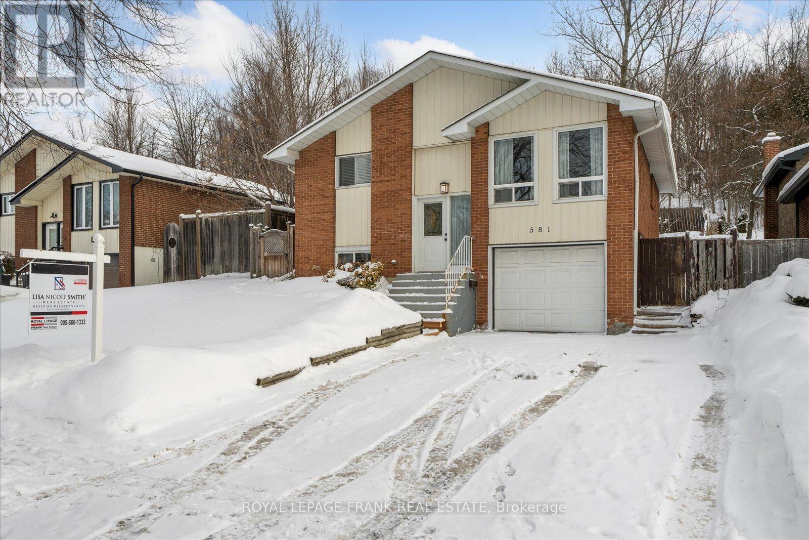 581 Grandview Street S, Oshawa (Donevan), Ontario  L1H 7T5 - Photo 2 - E12738280