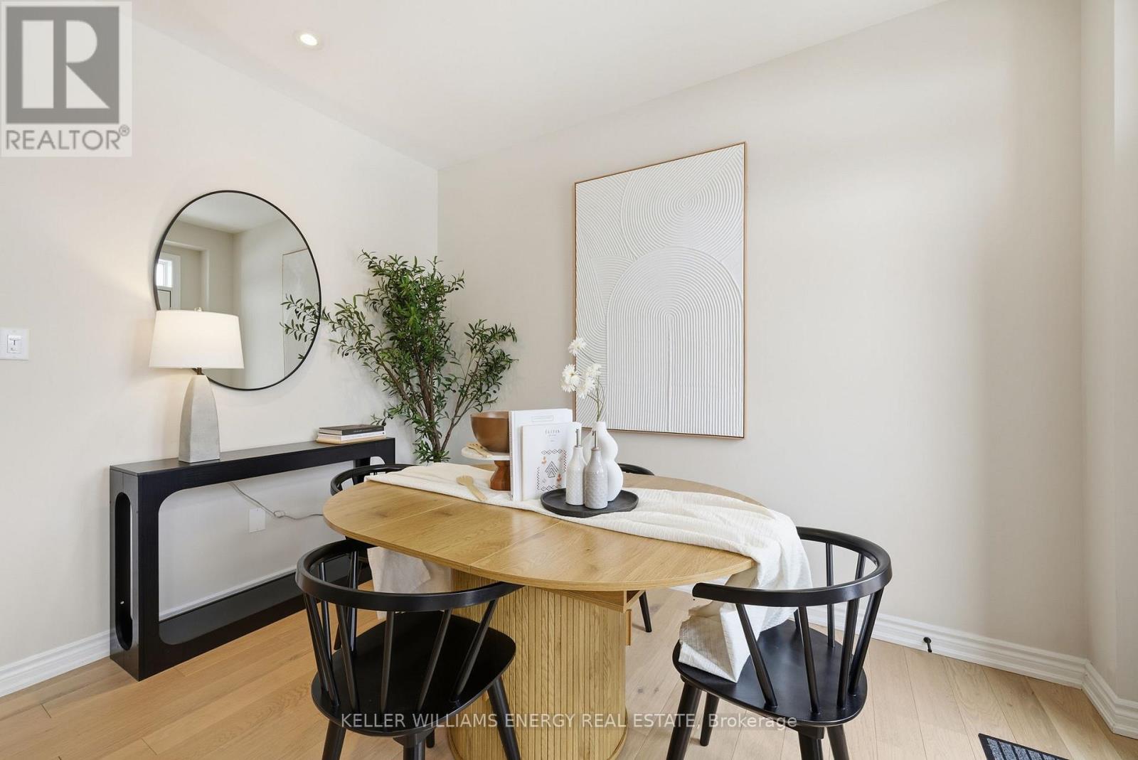 44 Priory Drive, Whitby, Ontario  L1P 0L1 - Photo 14 - E12738424