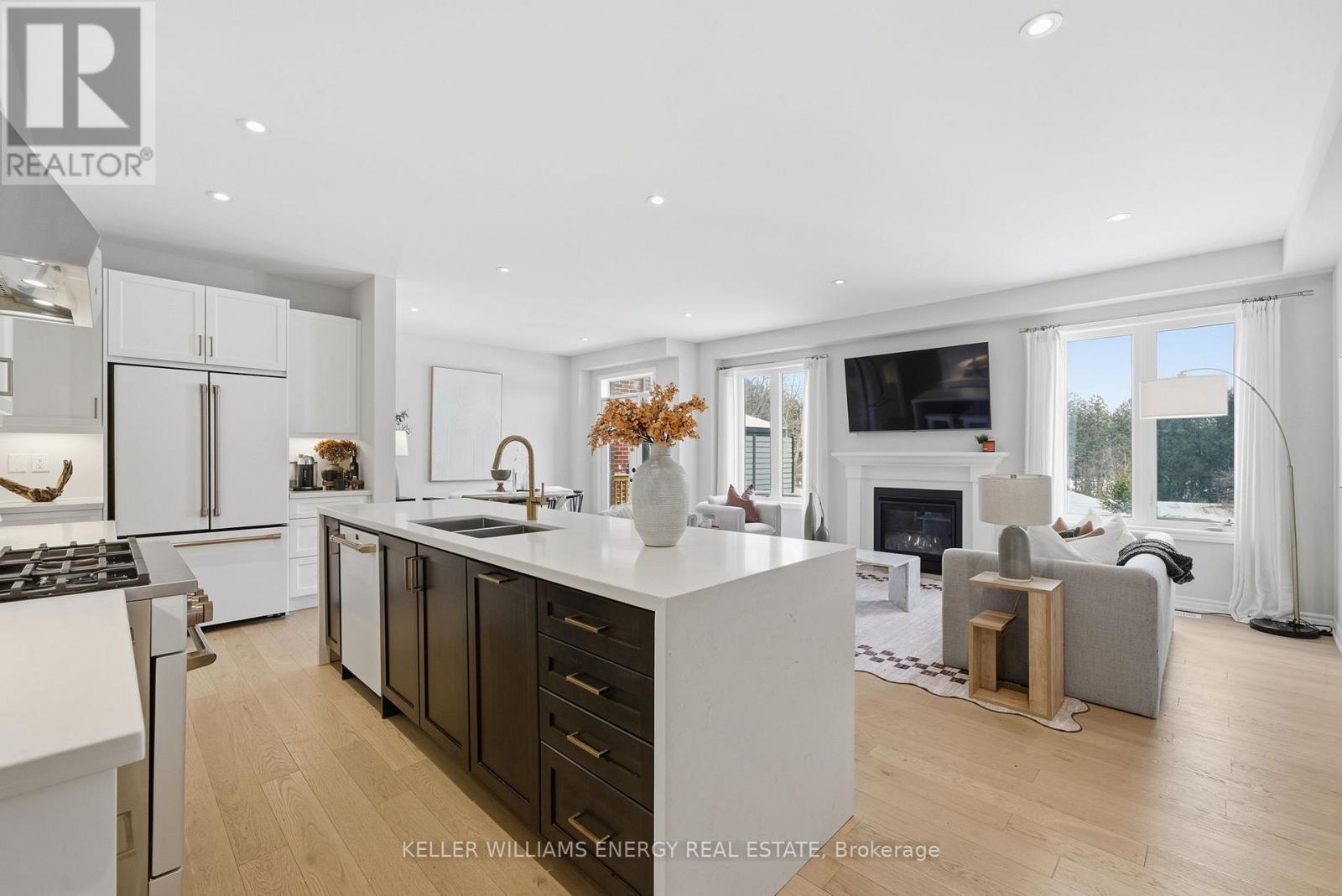 44 Priory Drive, Whitby, Ontario  L1P 0L1 - Photo 9 - E12738424