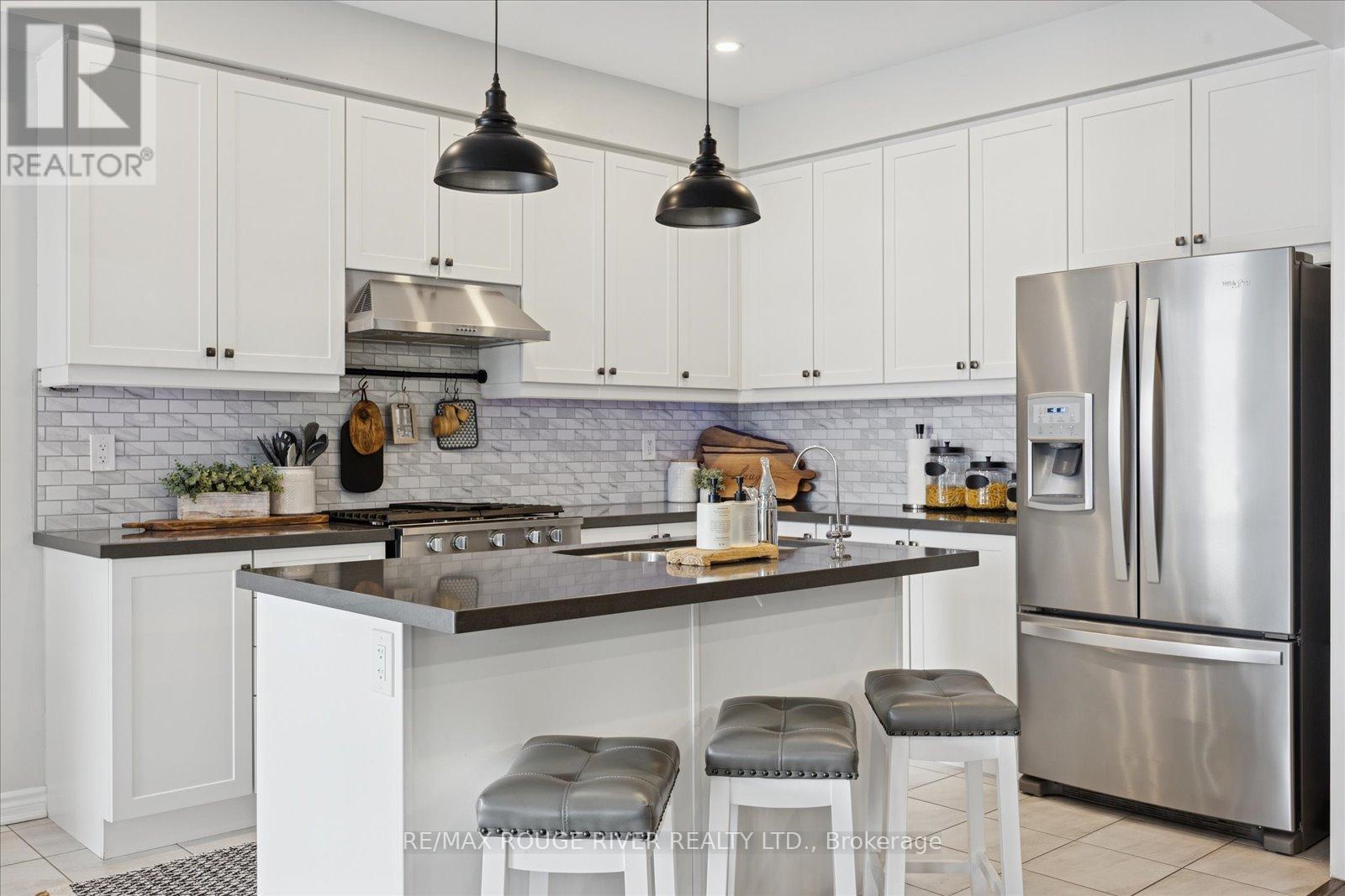 42 Doctor Archer Drive, Scugog, Ontario  L9L 0A9 - Photo 11 - E12738426