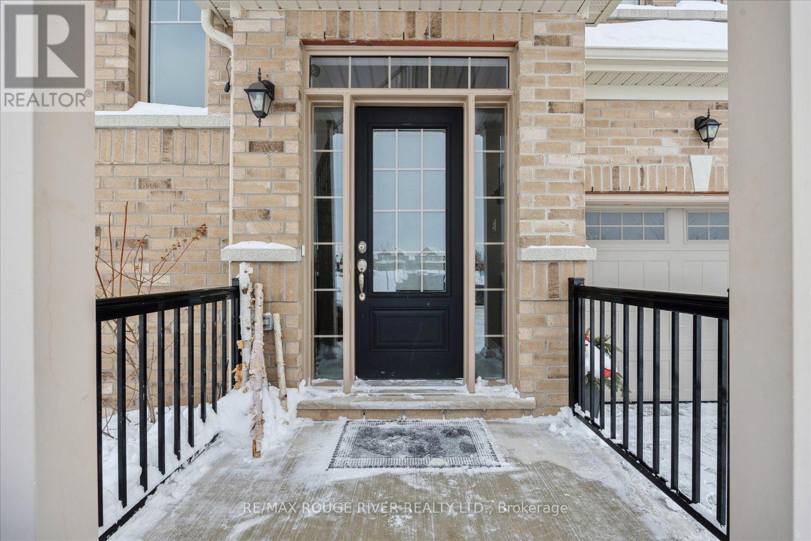 42 Doctor Archer Drive, Scugog, Ontario  L9L 0A9 - Photo 2 - E12738426