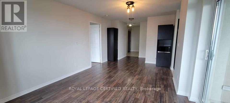 903 - 3 Michael Power Place, Toronto (Islington-City Centre West), Ontario  M9A 0A2 - Photo 4 - W12737552