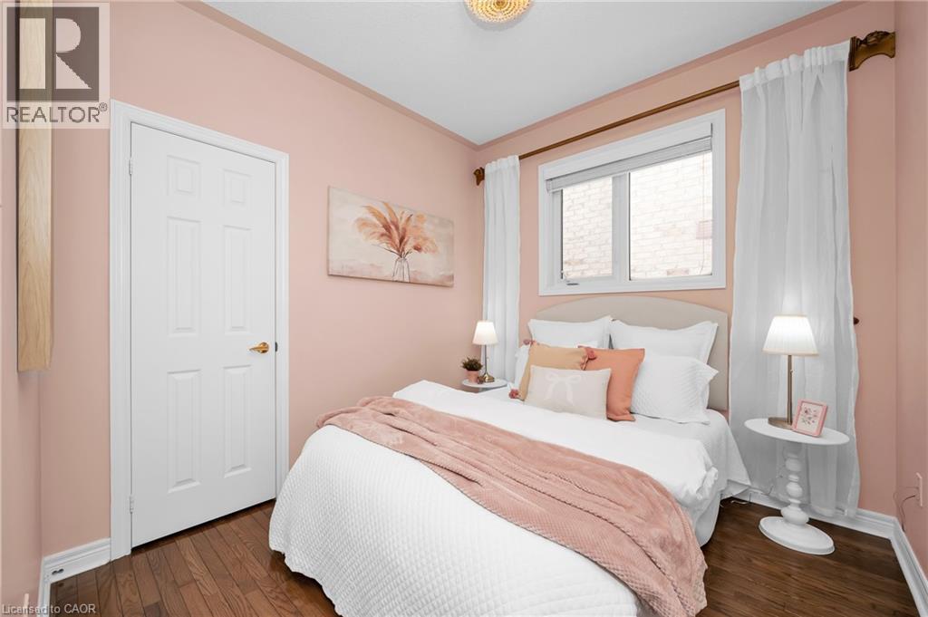 2546 Nichols Drive, Oakville, Ontario  L6H 7L3 - Photo 19 - 40800997