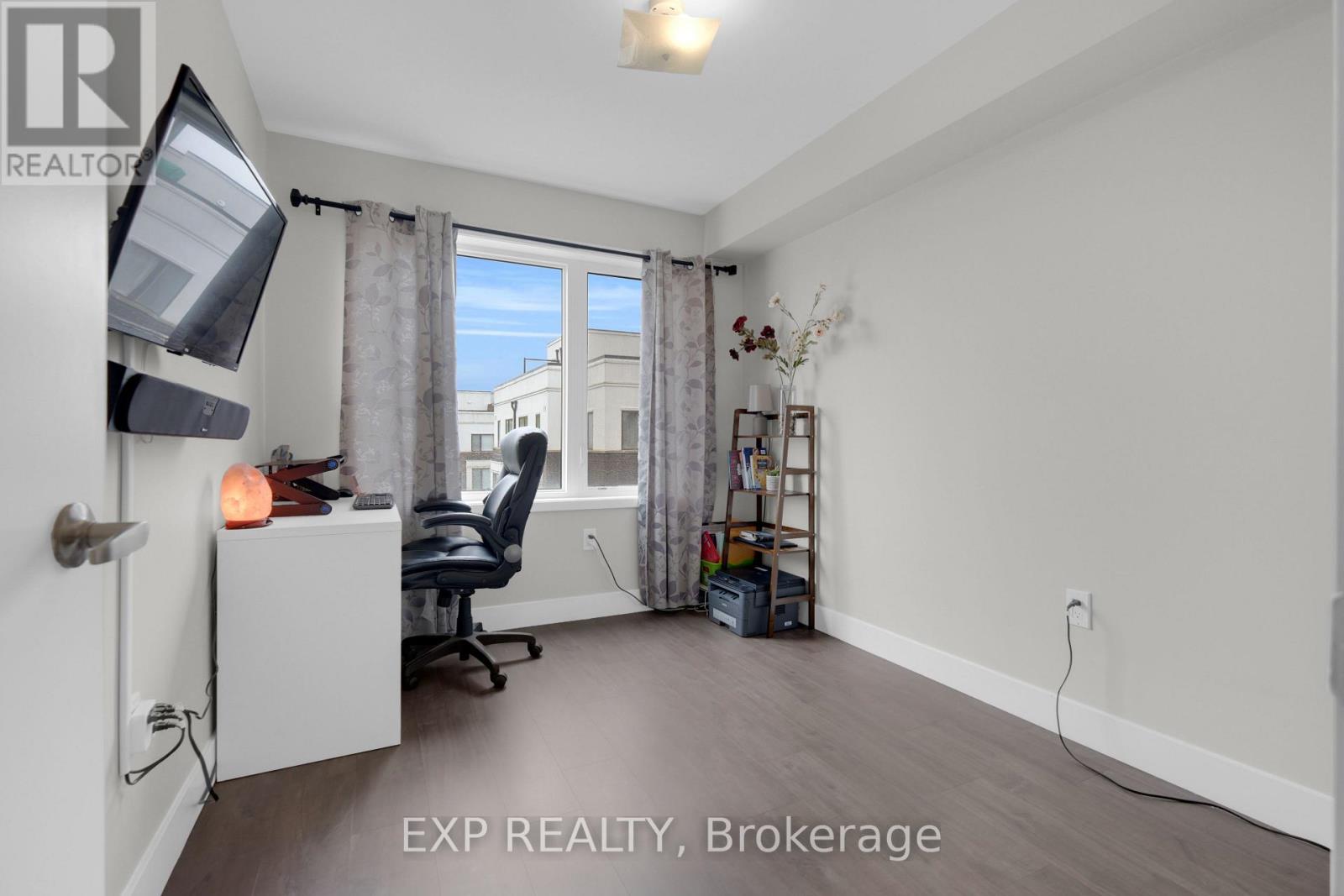 112 - 600 Alex Gardner Circle, Aurora, Ontario  L4G 3G5 - Photo 19 - N12373050