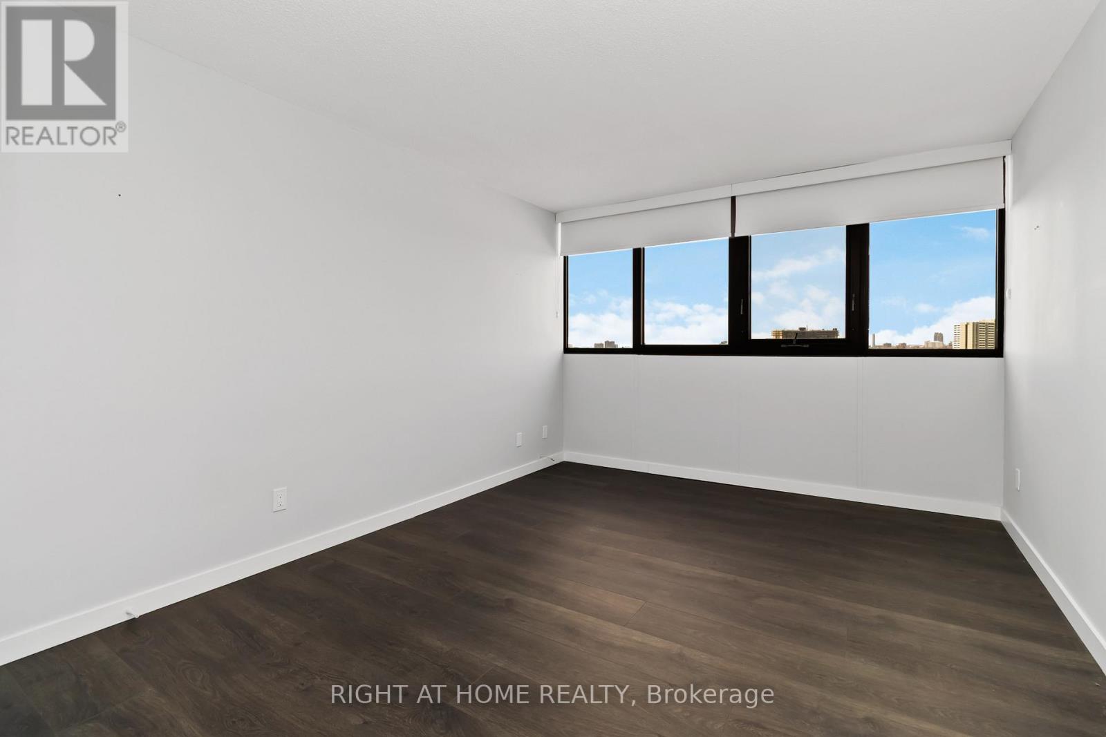 905 - 1333 Bloor Street, Mississauga, Ontario  L4Y 3T6 - Photo 18 - W12686884