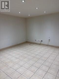 2796 Victoria Park Avenue, Toronto, Ontario  M2J 4A8 - Photo 10 - C12450466