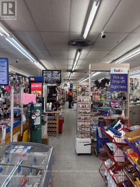 2782 Victoria Park Avenue, Toronto, Ontario  M2J 4A8 - Photo 2 - C12639448