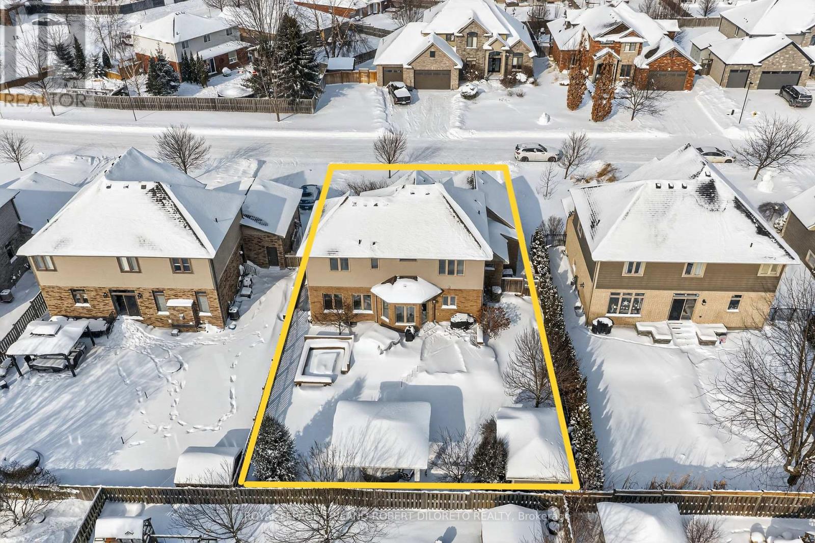 56 Fieldstone Crescent S, Middlesex Centre, Ontario  N0L 1R0 - Photo 36 - X12738436