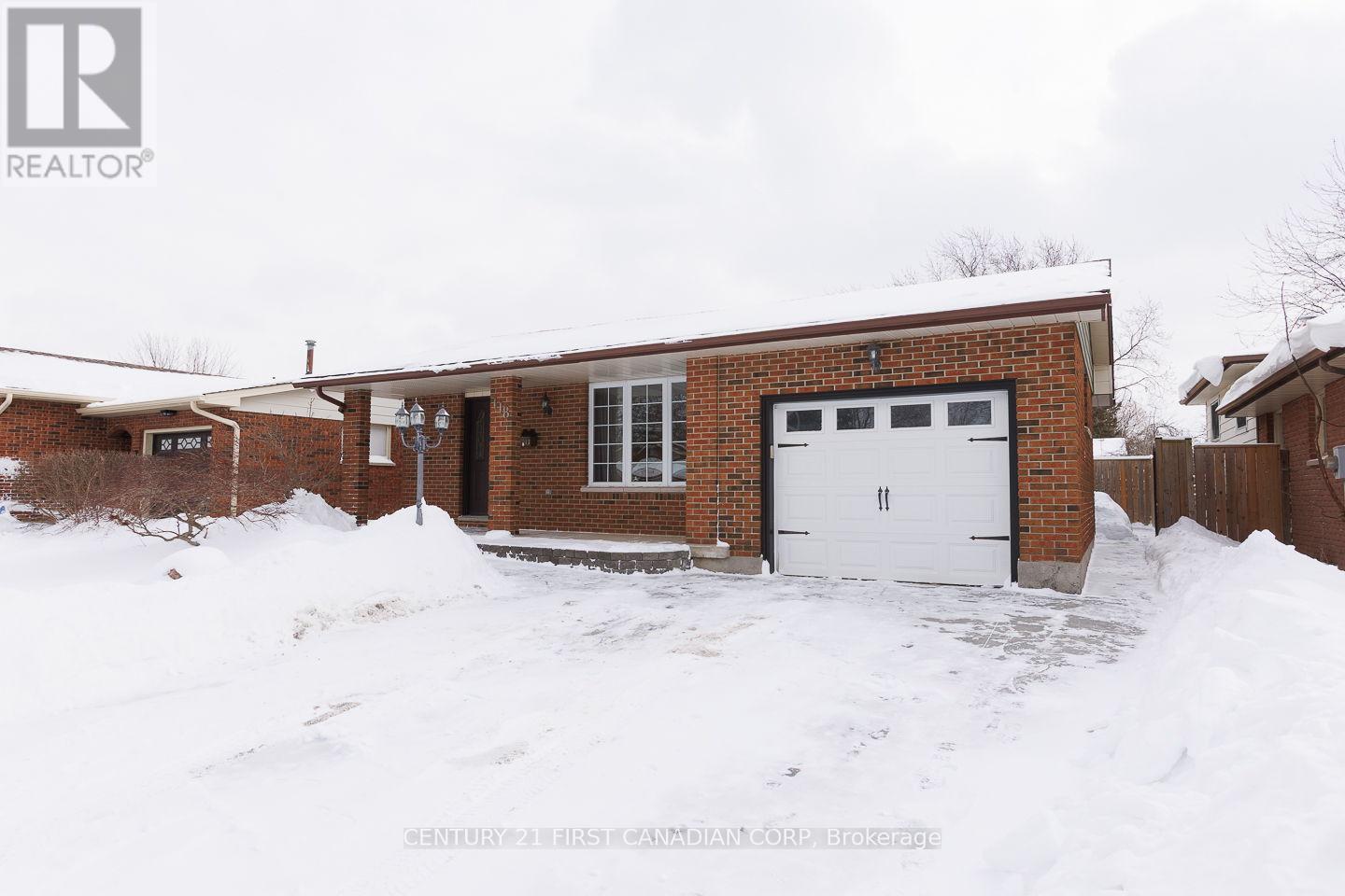 118 Rosamond Crescent, London South, Ontario  N6E 2M9 - Photo 2 - X12738502