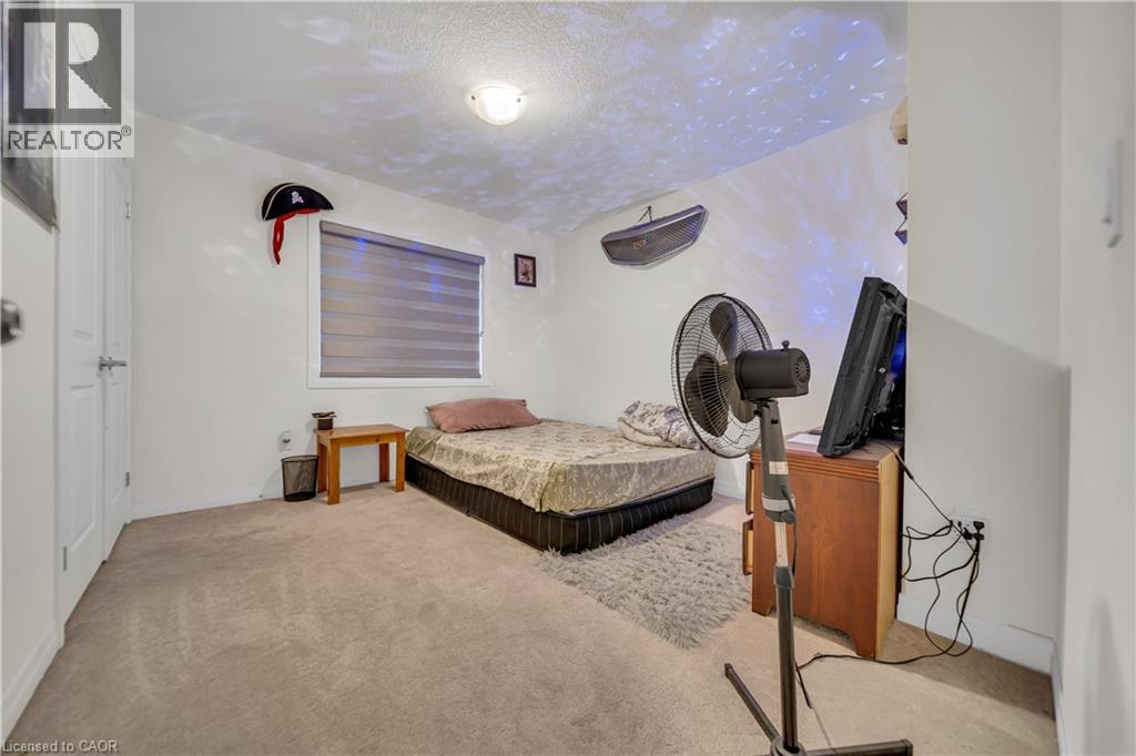 212 Leslie Davis Street, Ayr, Ontario  N0B 1E0 - Photo 24 - 40800919