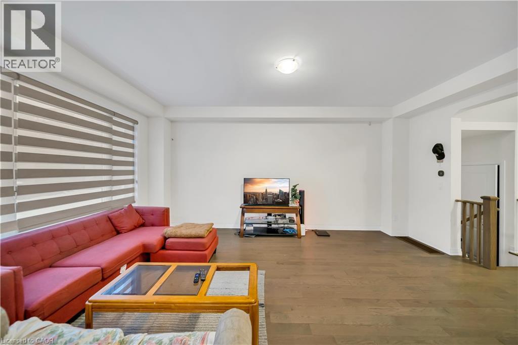 212 Leslie Davis Street, Ayr, Ontario  N0B 1E0 - Photo 7 - 40800919