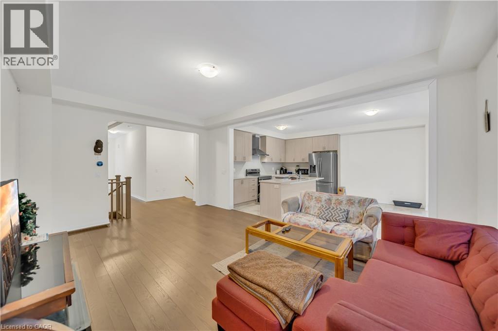 212 Leslie Davis Street, Ayr, Ontario  N0B 1E0 - Photo 8 - 40800919