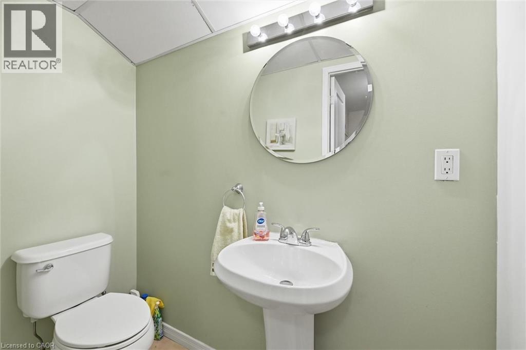 38 Grindstone Way, Waterdown, Ontario  L9H 7B7 - Photo 32 - 40800439