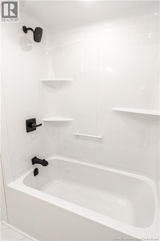 201 Gilridge Drive, Fredericton, New Brunswick  E3G 9W7 - Photo 13 - NB132855